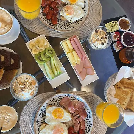 Kallisti Luxury Konukevi